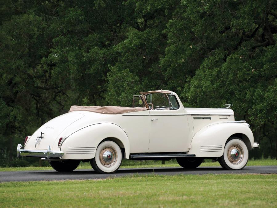  Packard 110 Special Convertible 1941 года  (фото 6 из 10)